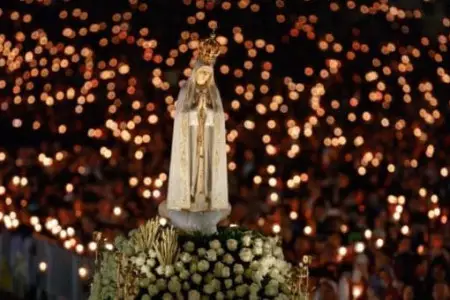 La fe que une generaciones: la devoción al Santo Cristo de Madeira y Nuestra Señora de Fátima en la comunidad luso-venezolana